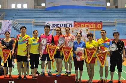 Đoàn VĐV thể thao nhà trường tham gia giải cầu lông CNVC tỉnh Thái nguyên 2016